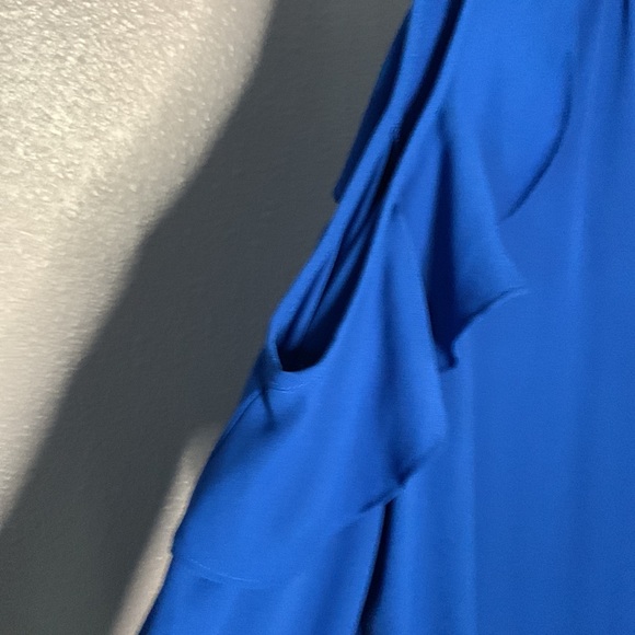 Top - Picture 4 of 4